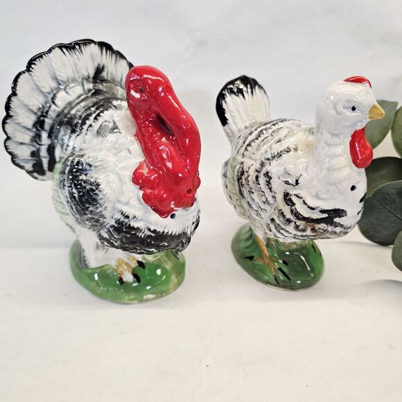 Large Vintage Thanksgiving Turkey Salt & Pepper Shakers Male Female Japan MCM - Picture 3 of 9